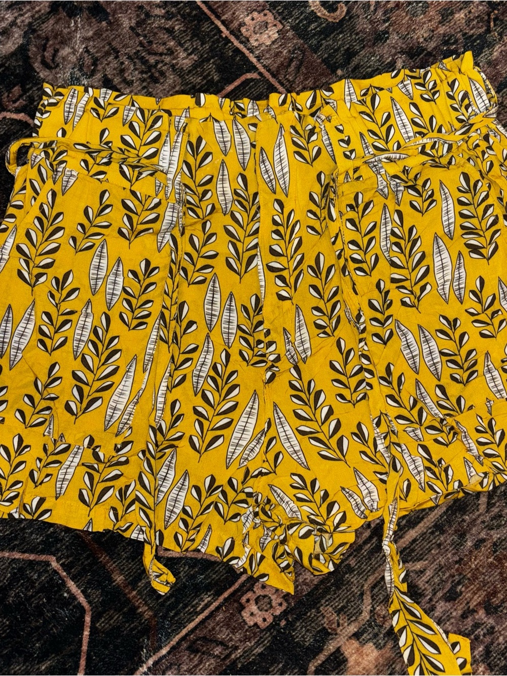 Agua Bendita Shorts